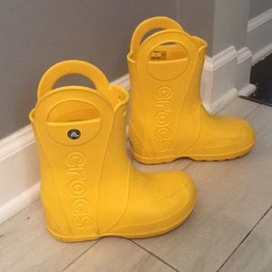 Crocs rain boots